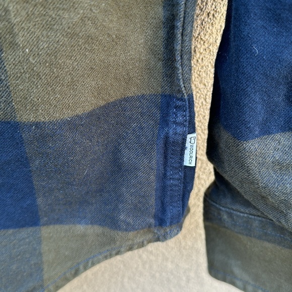 Woolrich 🔥 Trout Run Flannel Check Button Down Shirt Sz M Dark Green Buffalo - Picture 8 of 12